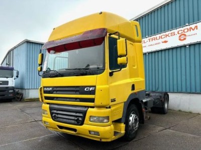 DAF CF 85.430 SPACECAB 4x2 (EURO 4 / ZF16 MANUAL GEARBOX / 990 LITER DIESELTANK / AIRCONDITIONING)