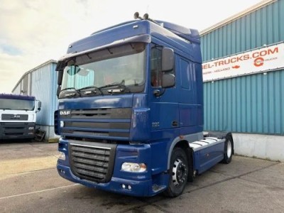 DAF XF 105.460 SPACECAB (ZF16 MANUAL GEARBOX / ZF-INTARDER / 870+430 LITER TANK / AIRCONDITIONING / FRIDGE)