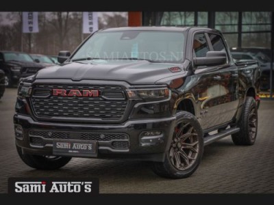 Dodge RAM GEEN MEERPRIJS | 2025 | 6 PERSOONS | HURRICANE 420PK 636 Nm | PRIJS MET LPG EN GARANTIE | DUBBELE CABINE | PICK UP | 5 PERSOONS | DC | GRIJSKENTEKEN | VOORAAD 2217- 2911 | TOP DEAL ! PRIJS ZO ALS OP DE FOTO !!!