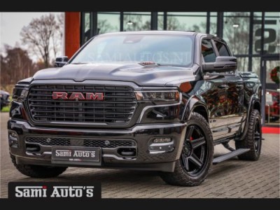 Dodge RAM NIGHT PREMIUM  | BOM VOL + 14.4 INCH SCHERM | LUCHTVERING | HUD | HURRICAN 420PK 636 Nm  | PRIJS MET LPG EN COVER EN GARANTIE | DUBBELE CABINE | PICK UP | 5 PERSOONS | DC | GRIJSKENTEKEN | VOORRAAD NR 2233 - 7672