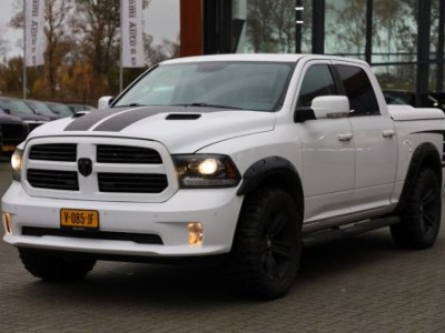 Dodge Ram 1500 2X SPORT | VOOR DE HANDEL | 5.7 V8 4x4 Crew Cab 57 |