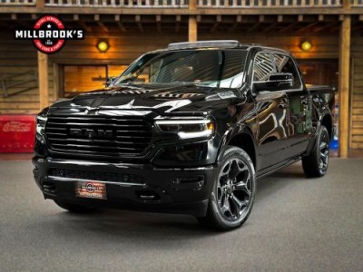 Dodge Ram 1500 5.7 V8 4x4 Longhorn, LPG, Black edition, Luchtvering, adaptieve cruise control, 360 graden camera