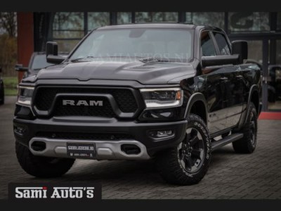 Dodge Ram 1500 REBEL SPORT | 5.7 V8 4x4 | LAGE KM STAND | BOM VOL | Crew Cab | LUCHTVERING | PANODAK | DC | CAMERA | TRANSPORT SPIEGELS |