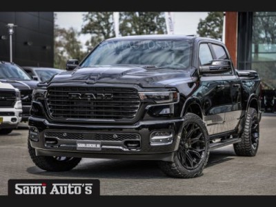 Dodge Ram 2025 NIGHT PREMIUM | BOM VOL + 14.4 INCH SCHERM BOM VOL | LUCHTVERING | HUD | HURRICAN 420PK 636 Nm TWIN TURBO | PRIJS MET LPG E DUBBELE CABINE | PICK UP | 5 PERSOONS | DC | GRIJSKENTEKEN | VOORRAAD NR 2236 - 8748