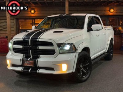 Dodge Ram 1500 5.7 V8 Sport Widebody, bijtelling vriendelijk, Luchtvering, Bedcover,