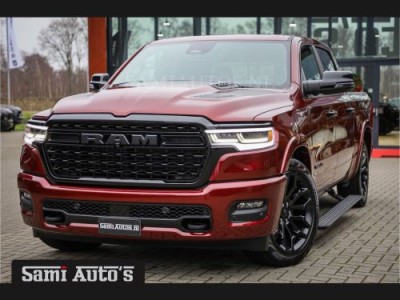 Dodge Ram 1500 LIMITED NIGHT HIGH OUTPUT 540PK 706 Nm 2025 | XB9 | MASSAGE | BOM VOL | CREW CAB | DUBBELE CABINE | GRIJSKENTEKEN | DE MEEST LUXUEUZE en BEGEERDE Pick-up | VOORRAAD NR 2302 - 7425