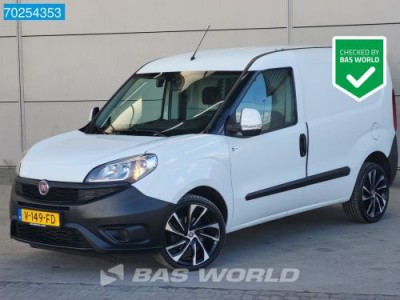 Fiat Doblò 1.6 MJ Automaat Airco Cruise Navi Trekhaak PDC 3m3 Airco Trekhaak Cruise control