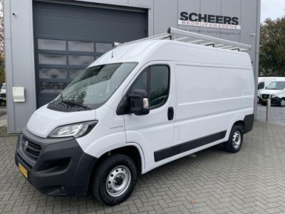 Fiat Ducato 2.3 MJ 120PK L2H2 | Laadplateau | Imperiaal | Navigatie