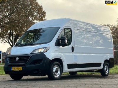 Fiat Ducato 33 2.3 MultiJet L3H2|NAP|EURO6|airconditioning|cruise control|achteruitrijcamera|trekhaak|navigatie|drie zitplaatsen