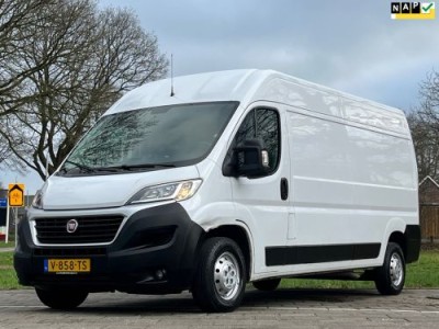 Fiat Ducato 35 2.3 MultiJet L3H2|NAP|EURO6|airconditioning|cruise control|drie zitplaatsen|achteruitrijcamera|trekhaak|navigatie