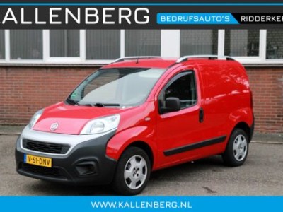 Fiat Fiorino 1.4 SX Benzine 78PK / Trekhaak / Elek ramen / Schuifdeur