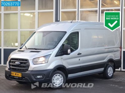 Ford Transit 130pk L2H2 Airco Cruise Camera Trekhaak Parkeersensoren 10m3 Airco Trekhaak Cruise control