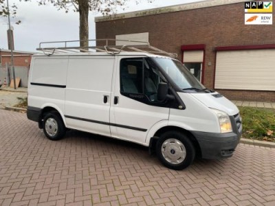 Ford Transit 300S 2.2 TDCI * 2011 * Airco * Euro5 * Cruise Control * PDC * 154.583 KM NAP * 2X Zijdeur L+R * APK 18-11-2025 *