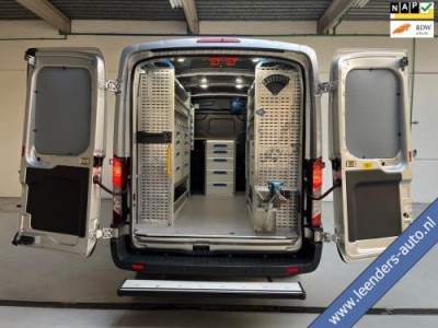 Ford Transit SERVICEWAGEN 350 2.0 TDCI 130PK EURO6 L2H2 TREND 3PERSOONS, SORTIMO INRICHTING AIRCO CAMERA METALLIC RIJKLAARPRIJS!