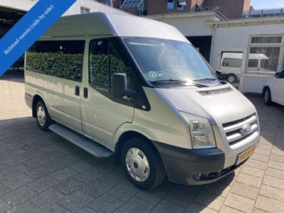 Ford Transit rolstoelbus airco side by side rolstoel voorin