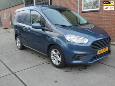 Ford Transit Courier 1.0 Limited EcoBoost S&S*navi/camera*