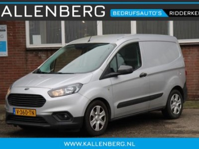 Ford Transit Courier 1.5 TDCI 100PK Trend / Sync 3 / Navi / Carplay / Cruise / Stoelverwarming