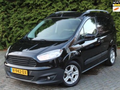 Ford Transit Courier 1.5 TDCI Trend 95PK | Climate Control | Stoelverwarming | PDC | LMV | Cruise Control | NAVI