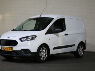 Ford Transit Courier 1.5 TDCI Trend Airco Navigatie