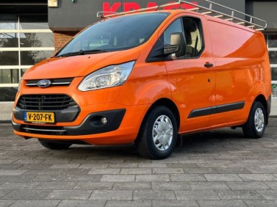 Ford Transit Custom 270 2.0 TDCI L1H1 Trend|NAP|EURO6|aircontitioning|cruise control|achteruitrijcamera|drie zitplaatsen|trekhaak