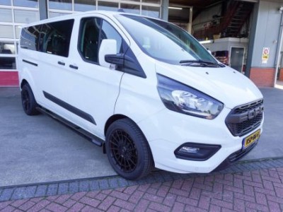 Ford Transit Custom 320L 2.0 TDCI 130PK L2H1 Dubbel Cabine Glaslook Nr. V119 | Airco | Cruise | DAB | Side bars | LM velgen DEMO