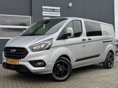 Ford Transit Custom 340 2.0 EcoBlue 170pk L2H1 DC 5P | 2x schuifdeur | Xenon | Trekhaak | ACC | BLIS | CarPlay | Camera | DAB | 18