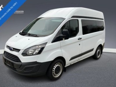 Ford Transit Custom rolstoelbus rolstoel voorin side to side