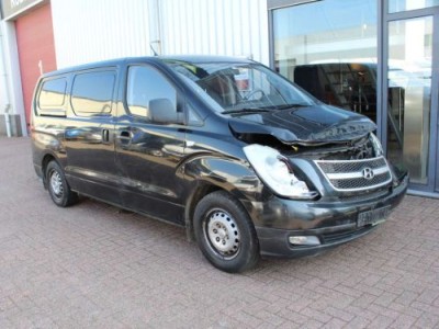 Hyundai H300 2.5 CRDi Airco/Trekhaak/2 Schuifdeuren