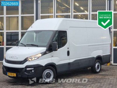 Iveco Daily 35S14 Automaat Euro6 L2H2 Trekhaak Airco Cruise Camera Navi 12m3 Airco Trekhaak Cruise control