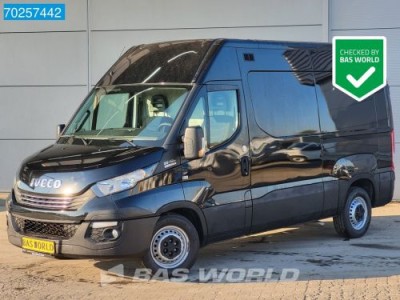 Iveco Daily 35S16 160PK Automaat L2H2 Airco Cruise Camera Trekhaak 10m3 Airco Trekhaak Cruise control