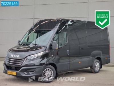 Iveco Daily 35S18 3.0 Automaat L2H2 ACC Navi LED 3500KG Trekgewicht 12m3 Airco