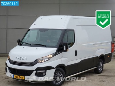 Iveco Daily 35S18 3.0L Automaat L2H2 3.5t trekhaak Navi Camera Airco Cruise 12m3 Airco Trekhaak Cruise control