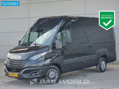 Iveco Daily 35S18 3.0L Automaat L2H2 LED ACC Navi Camera LM Velgen 12m3 Airco