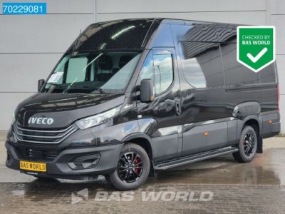 Iveco Daily 35S18 3.0L Automaat L2H2 LED ACC Navi Camera LM Velgen 12m3 Airco