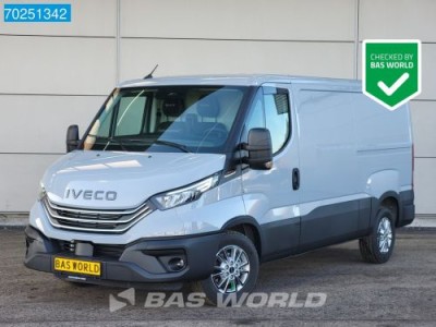 Iveco Daily 35S21 3.0L Automaat Laag dak L2H1 2025model Unieke kleur! LED Navi ACC Camera 8m3 Airco Trekhaak