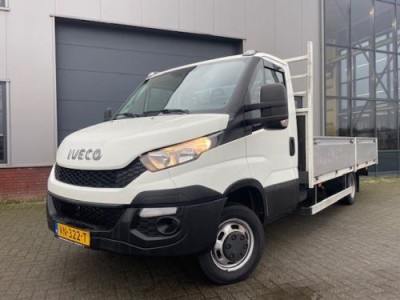 Iveco Daily 40C15 3.0 410 laadbak 460cm dubbel lucht handgeschakeld!