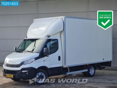 Iveco Daily 40C18 3.0L Automaat Bakwagen met Achterdeuren 3.5t trekhaak Koffer Meubelbak 20m3 Airco Trekhaak Cruise control