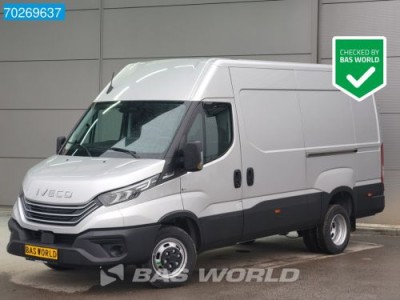 Iveco Daily 35C21 2025 model! 210PK 2x Schuifdeur Dubbellucht LED ACC CarPlay 3.5t trekhaak L2H2 12m3 Airco