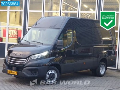 Iveco Daily 35C21 Automaat Luchtvering Dubbele schuifdeur 2x Gev. stoelen ACC Navi Camera Trekhaak 12m3 Airco Trekhaak