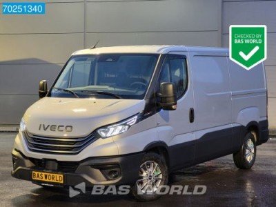 Iveco Daily 35S21 210PK 3.0L Automaat Laag dak L2H1 2025model 3.5t Trekhaak LED Navi ACC Camera 8m3 Airco Trekhaak