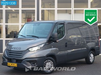 Iveco Daily 35S21 3.0L Automaat Laag dak L2H1 2025model LED Navi ACC Camera 9m3 Airco Trekhaak