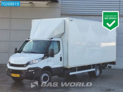 Iveco Daily 70C17 Automaat Euro6 7Tons Bakwagen Laadklep Trekhaak Camera Airco Cruise Koffer Meubelbak 32m3 Airco Trekhaak Cruise control