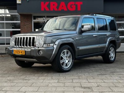 Jeep Commander 3.0 V6 automaat GRIJSKENTEKEN/3500 KG trekverm/airco/4x4/cruise, APK april, open dakkie