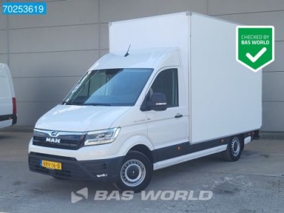 MAN TGE e-Tge 100% Elektrisch Automaat Bakwagen Navi Airco Cruise Parkeersensoren Camera Meubelbak Koffer Gesloten laadbak 14m3 Airco Cruise c