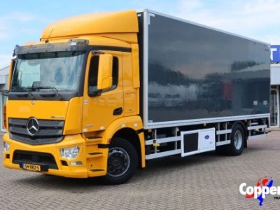 Mercedes-Benz Antos 2130L Koel/vries Bi- Temp Carrier Supra 1150 UT