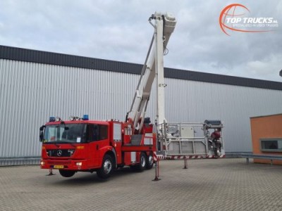 Mercedes-Benz Econic 2633 6x2 - 32 mtr. Hilton Hoogwerker, Ladderspuit, Brandweer, Spuitmonitor