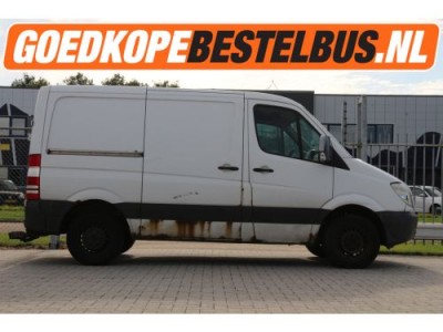 Mercedes-Benz Sprinter 211 CDI * Aut * L1H1 * GÃ©Ã©n APK * Cruise..