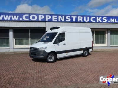 Mercedes-Benz Sprinter 311 Xarios 350 Koelen/verwarmen/vriezen + stekker 220 volt