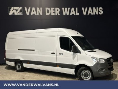 Mercedes-Benz Sprinter 315 CDI 150pk L3H2 Euro6 Airco | Camera | Navigatie | Cruisecontrol Chauffeursstoel, Parkeersensoren, Bijrijdersbank