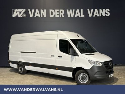 Mercedes-Benz Sprinter 317 CDI 170pk L3H2 Euro6 Airco | Camera | Navigatie | Chauffeursstoel Parkeersensoren, Bijrijdersbank